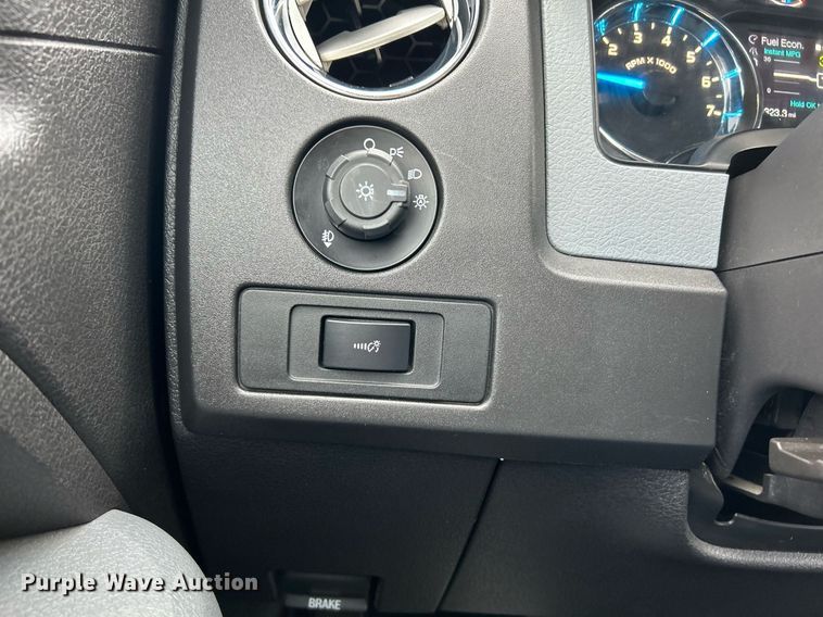 image for item NR9401 2014 Ford F150 XLT  SuperCab pickup truck