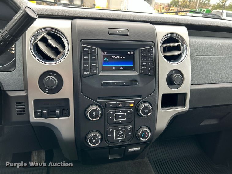 image for item NR9401 2014 Ford F150 XLT  SuperCab pickup truck