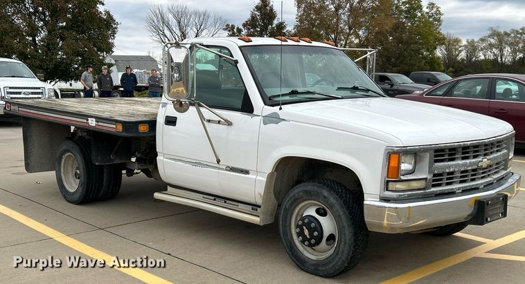 image for item NR9402 1999 Chevrolet 3500  dump flatbed pickup truck