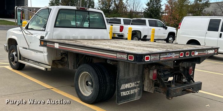 image for item NR9402 1999 Chevrolet 3500  dump flatbed pickup truck