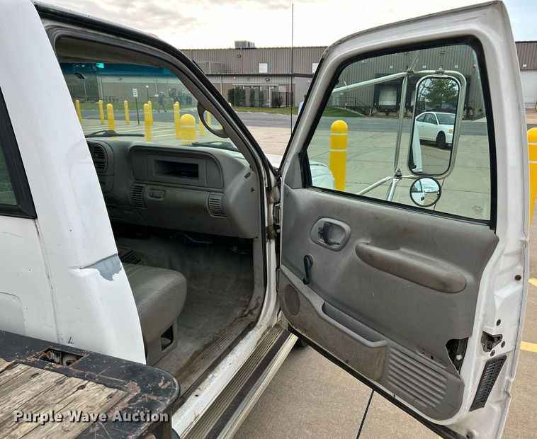 image for item NR9402 1999 Chevrolet 3500  dump flatbed pickup truck