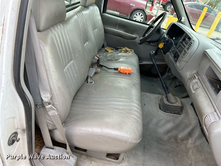 image for item NR9402 1999 Chevrolet 3500  dump flatbed pickup truck