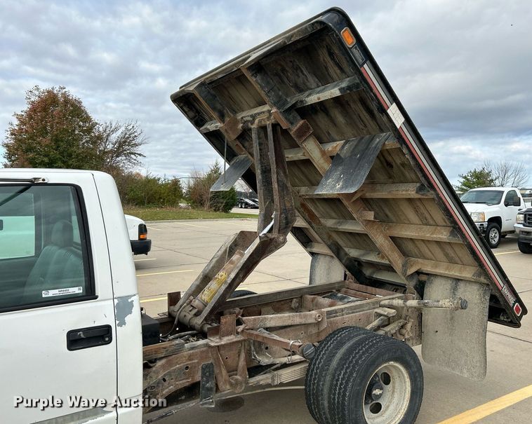 image for item NR9402 1999 Chevrolet 3500  dump flatbed pickup truck