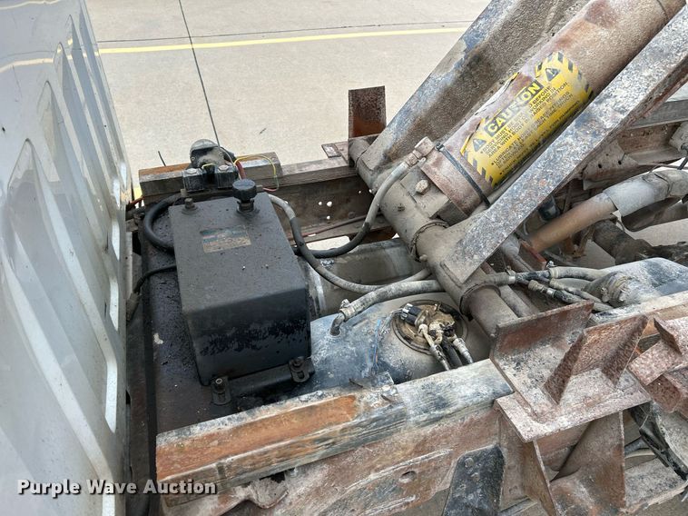 image for item NR9402 1999 Chevrolet 3500  dump flatbed pickup truck