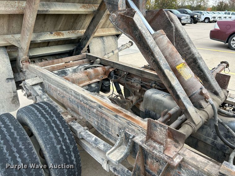 image for item NR9402 1999 Chevrolet 3500  dump flatbed pickup truck