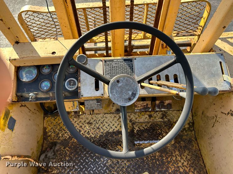 image for item NR9403 1978 Massey Ferguson MF 6500  forklift