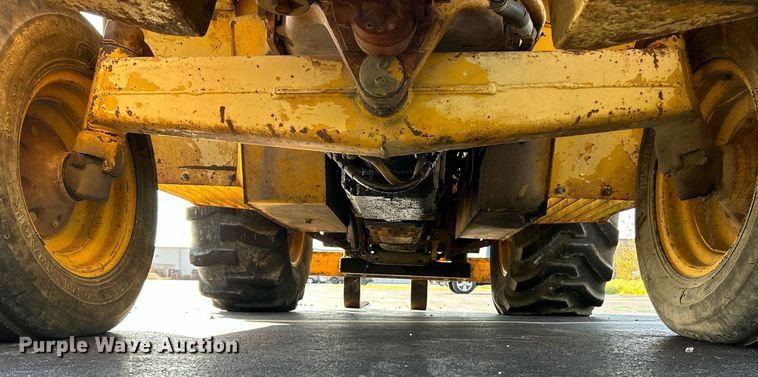 image for item NR9403 1978 Massey Ferguson MF 6500  forklift