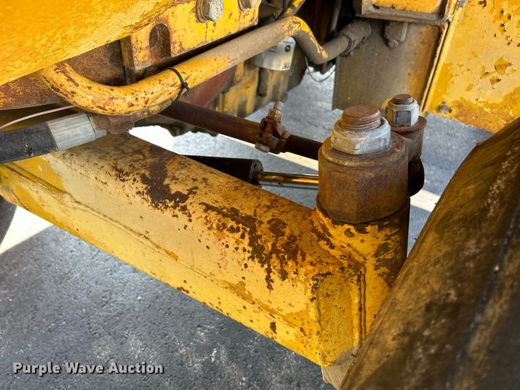 image for item NR9403 1978 Massey Ferguson MF 6500  forklift