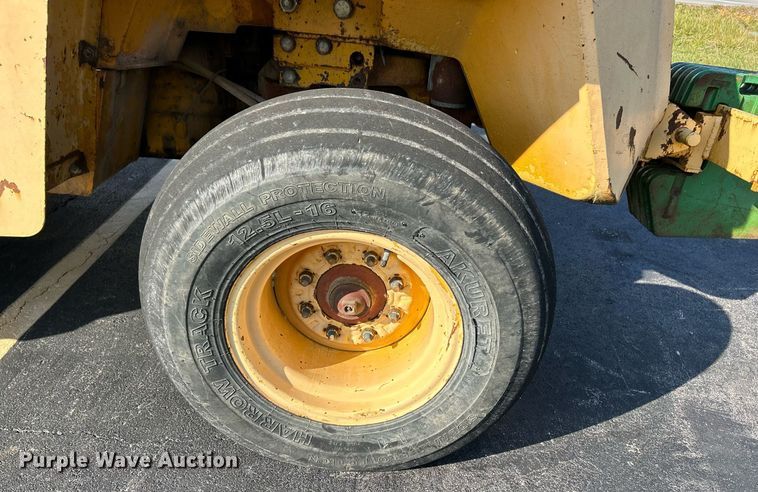 image for item NR9403 1978 Massey Ferguson MF 6500  forklift