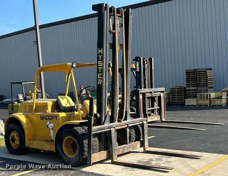 image for item NR9404 Hyster H120B  forklift