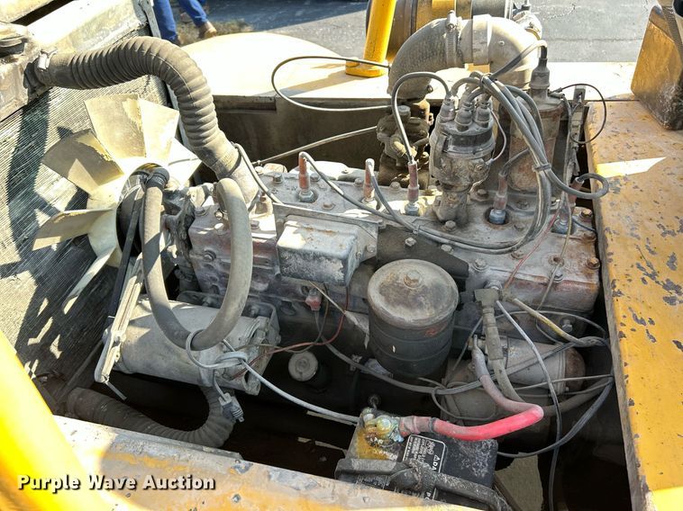 image for item NR9404 Hyster H120B  forklift