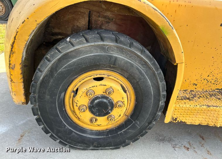 image for item NR9404 Hyster H120B  forklift