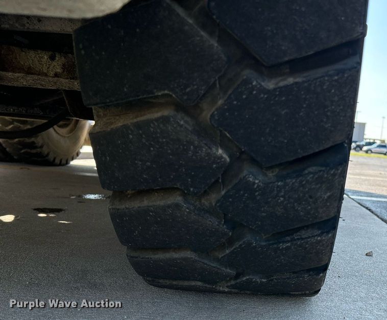 image for item NR9404 Hyster H120B  forklift