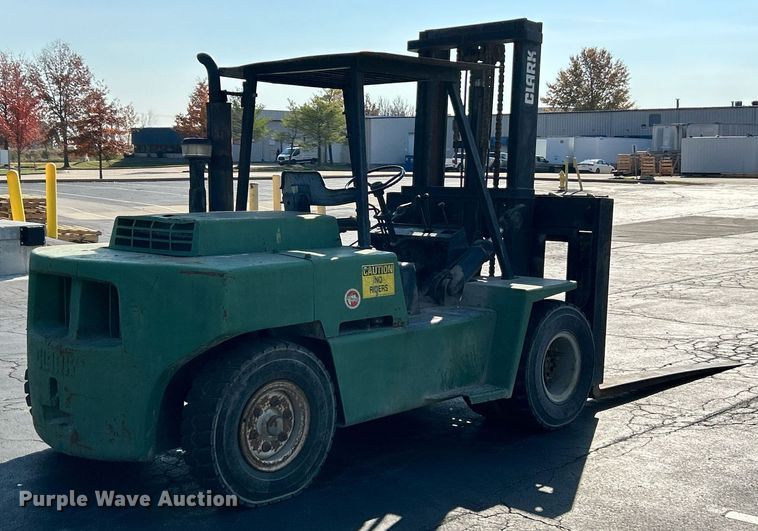 image for item NR9405 Clark C500Y 135  forklift