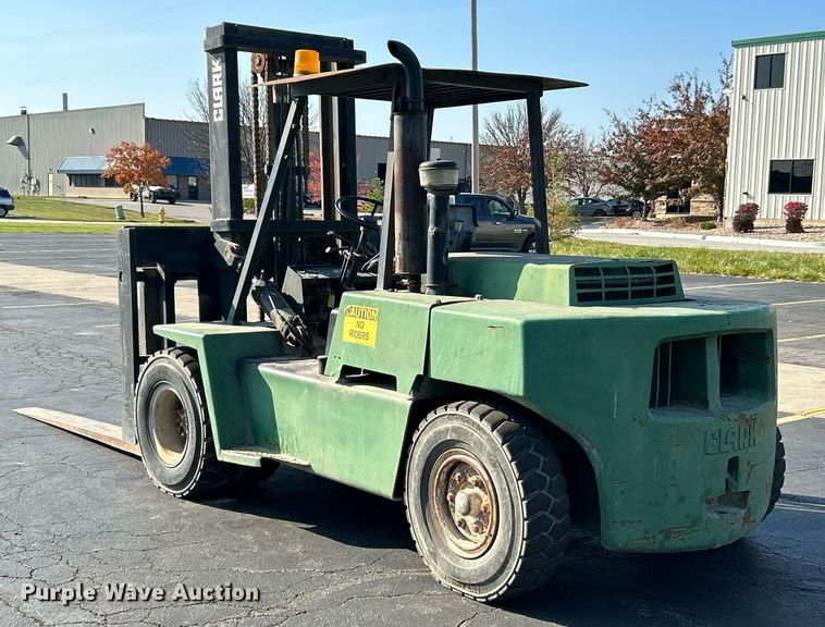 image for item NR9405 Clark C500Y 135  forklift
