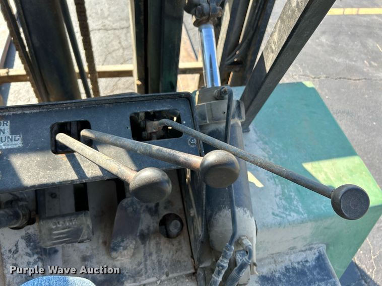 image for item NR9405 Clark C500Y 135  forklift