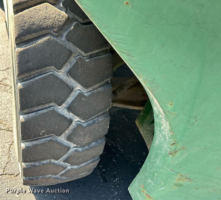 image for item NR9405 Clark C500Y 135  forklift