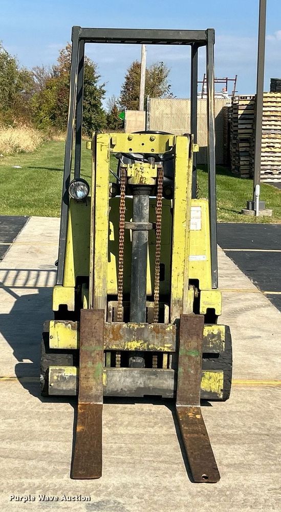 image for item NR9406 Clark C500-40  forklift