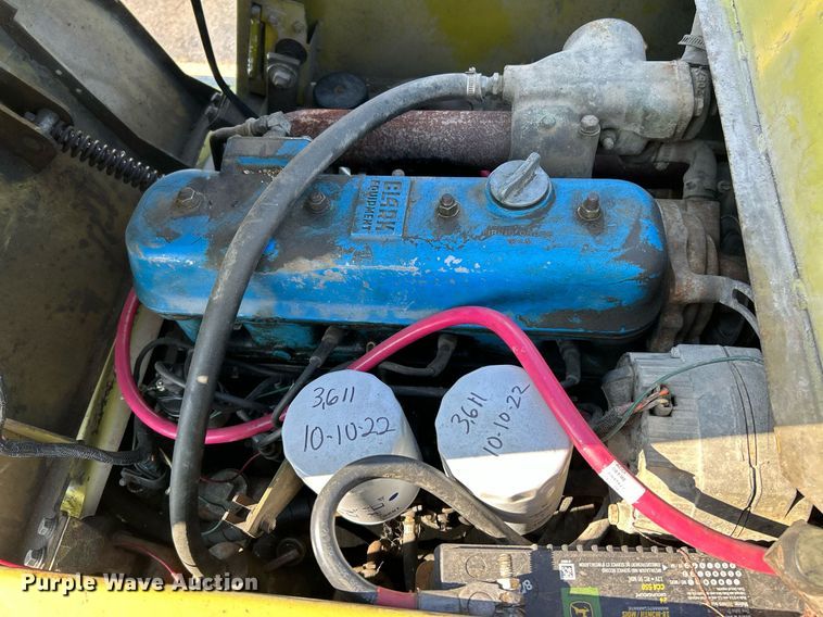 image for item NR9406 Clark C500-40  forklift