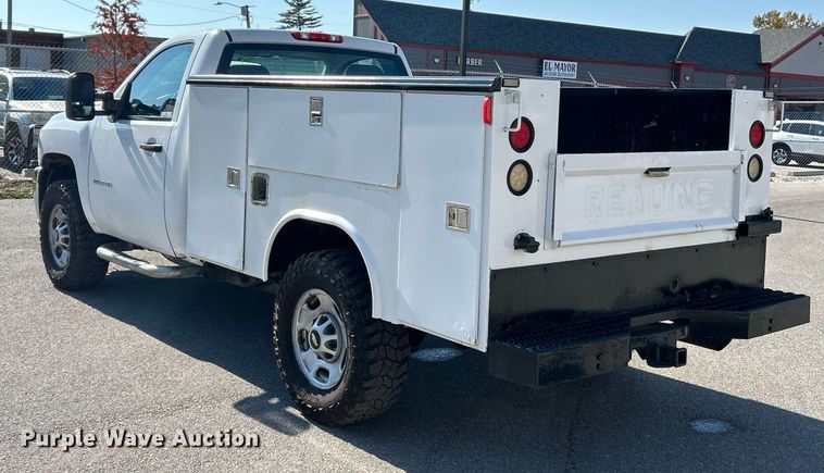 image for item NR9407 2012 Chevrolet Silverado 2500 HD  utility bed pickup truck