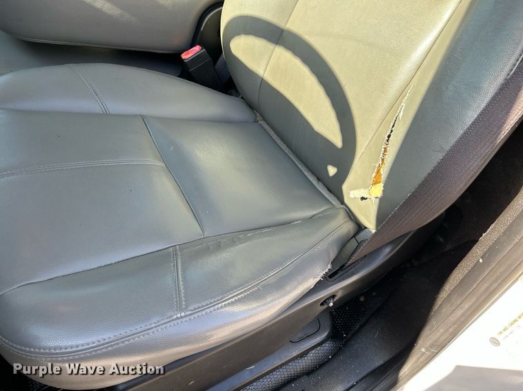 image for item NR9407 2012 Chevrolet Silverado 2500 HD  utility bed pickup truck