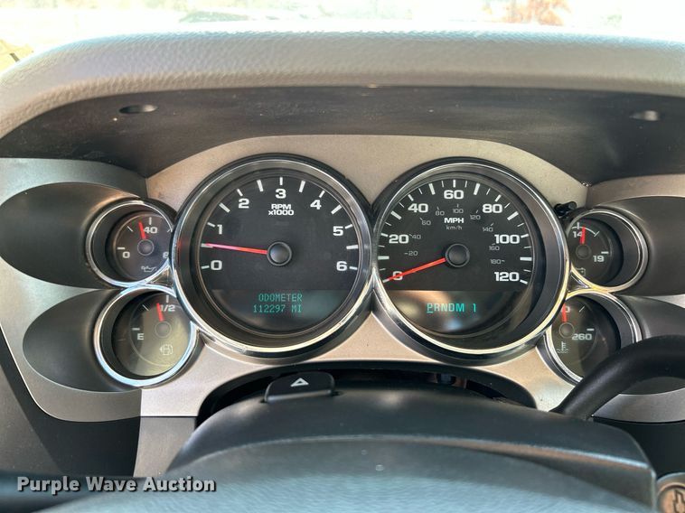 image for item NR9407 2012 Chevrolet Silverado 2500 HD  utility bed pickup truck