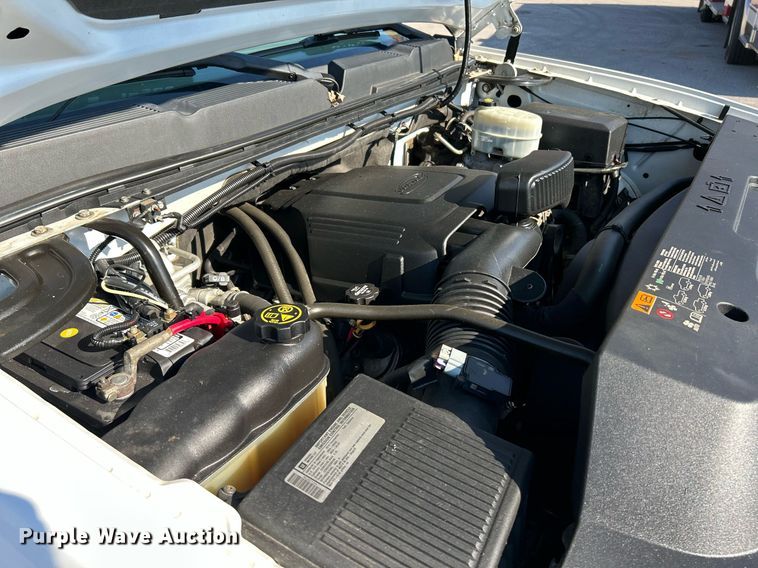 image for item NR9407 2012 Chevrolet Silverado 2500 HD  utility bed pickup truck