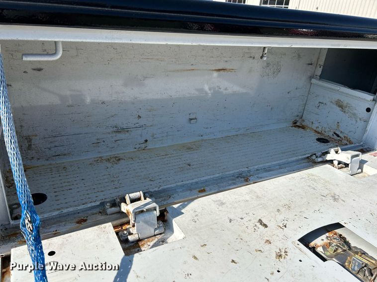 image for item NR9407 2012 Chevrolet Silverado 2500 HD  utility bed pickup truck