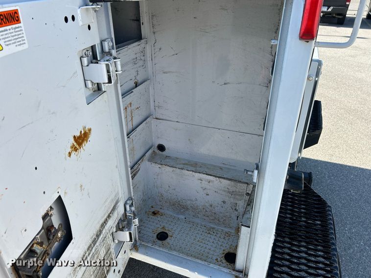 image for item NR9407 2012 Chevrolet Silverado 2500 HD  utility bed pickup truck