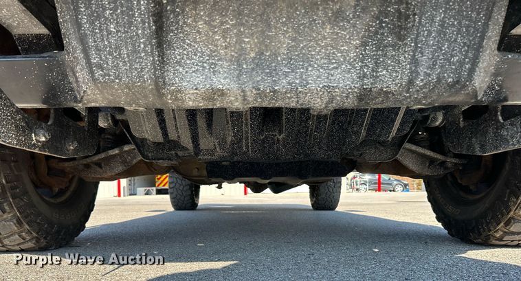 image for item NR9407 2012 Chevrolet Silverado 2500 HD  utility bed pickup truck