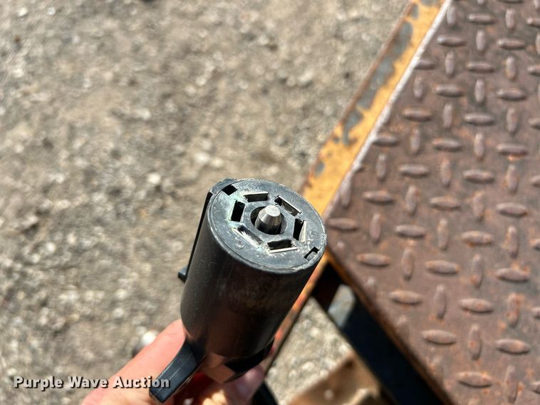 image for item NR9411 1999 Imperial  tilt deck equipment trailer