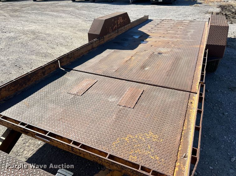 image for item NR9411 1999 Imperial  tilt deck equipment trailer