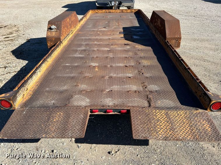 image for item NR9411 1999 Imperial  tilt deck equipment trailer