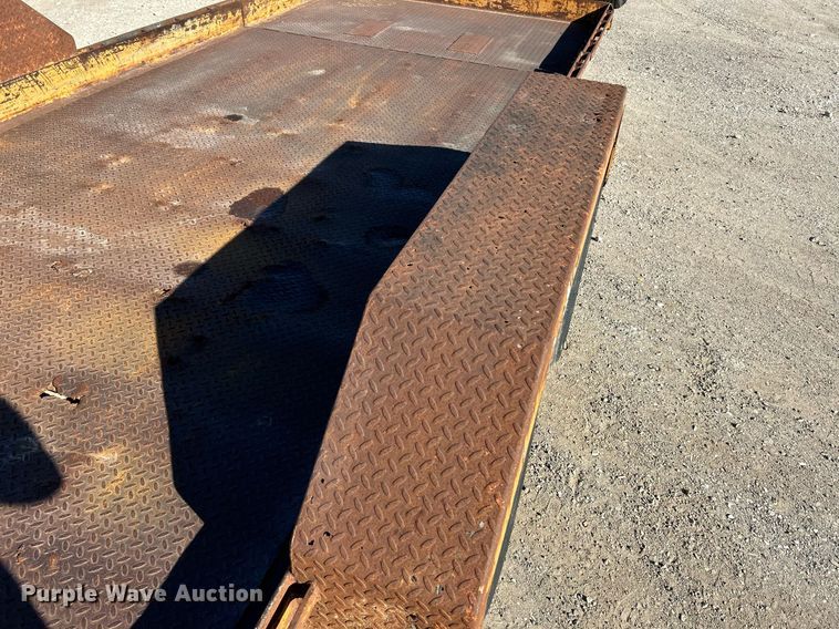 image for item NR9411 1999 Imperial  tilt deck equipment trailer