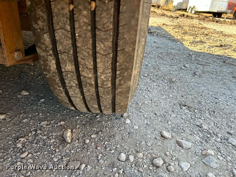 image for item NR9411 1999 Imperial  tilt deck equipment trailer