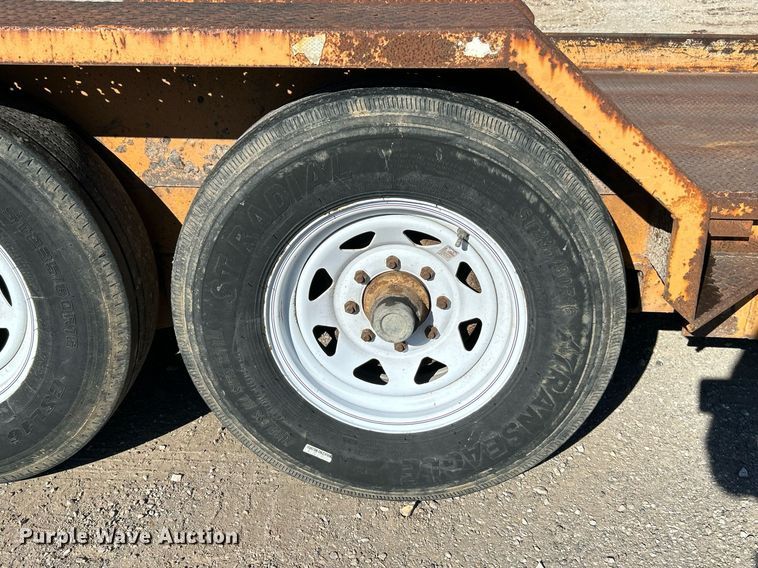 image for item NR9411 1999 Imperial  tilt deck equipment trailer