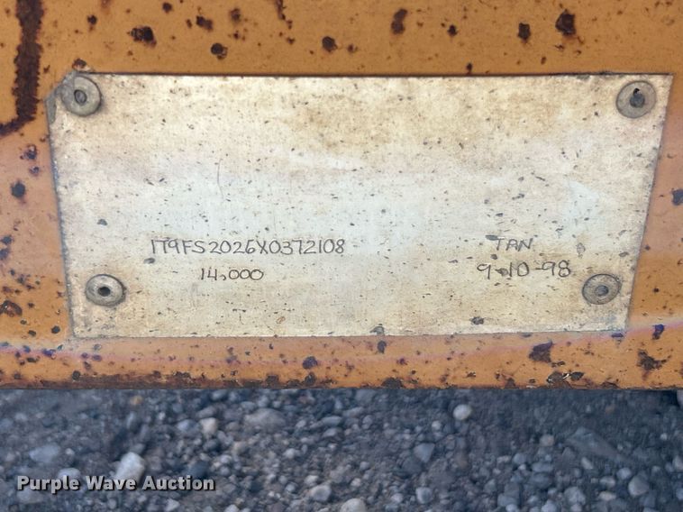 image for item NR9411 1999 Imperial  tilt deck equipment trailer