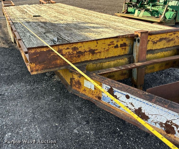 image for item NR9422 1983 Brooks Brothers OW  equipment trailer