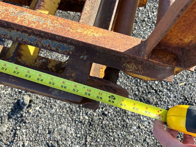 image for item NR9422 1983 Brooks Brothers OW  equipment trailer