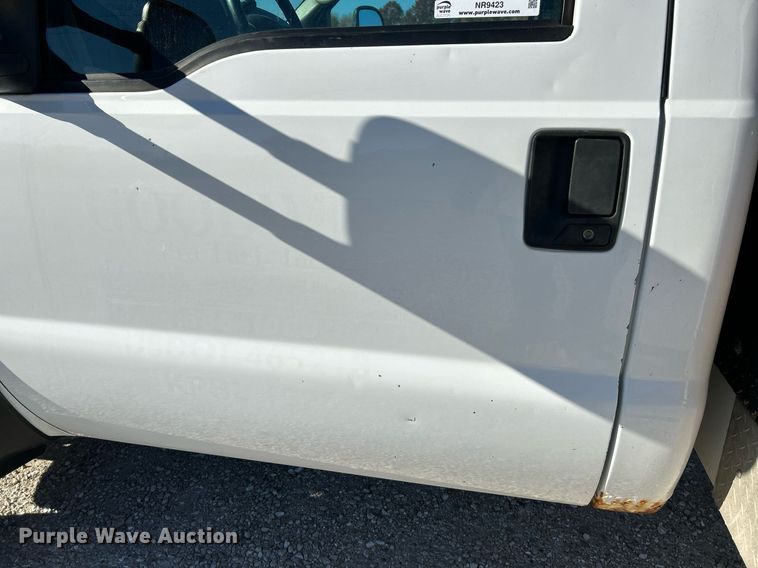 image for item NR9423 2007 Ford F550 Super Duty XL  utility / service truck