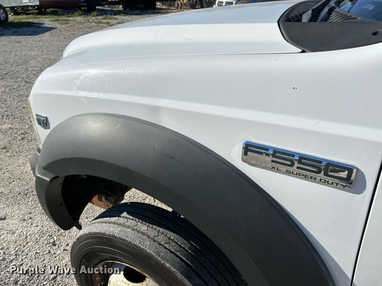 image for item NR9423 2007 Ford F550 Super Duty XL  utility / service truck