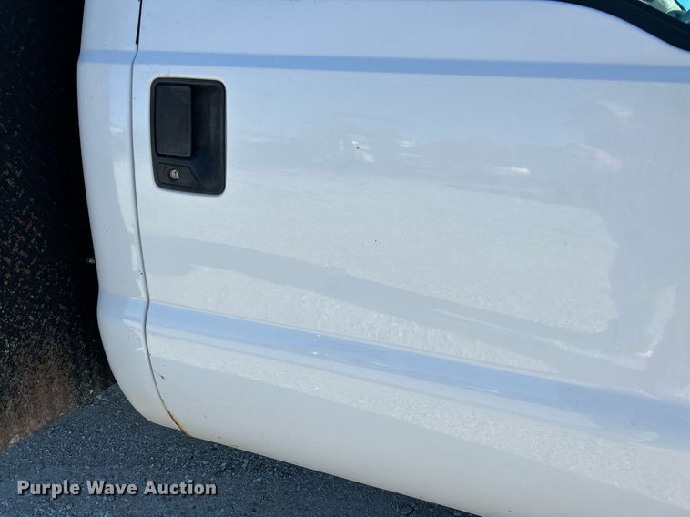 image for item NR9423 2007 Ford F550 Super Duty XL  utility / service truck