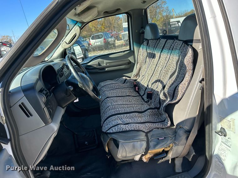 image for item NR9423 2007 Ford F550 Super Duty XL  utility / service truck