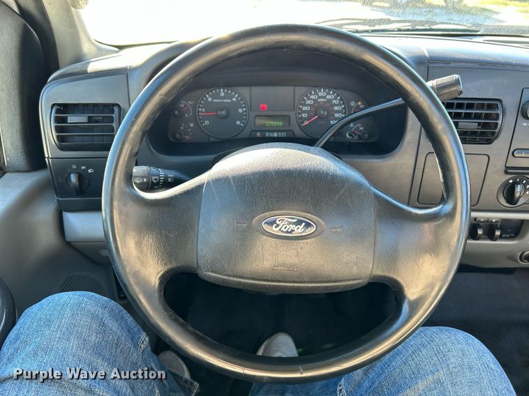 image for item NR9423 2007 Ford F550 Super Duty XL  utility / service truck