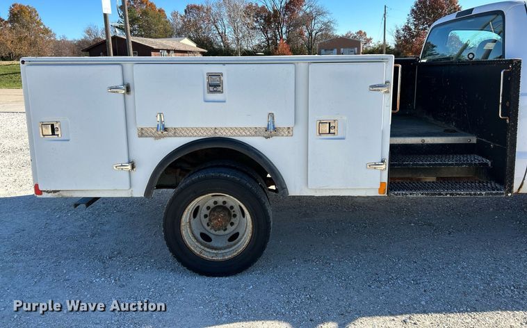 image for item NR9423 2007 Ford F550 Super Duty XL  utility / service truck