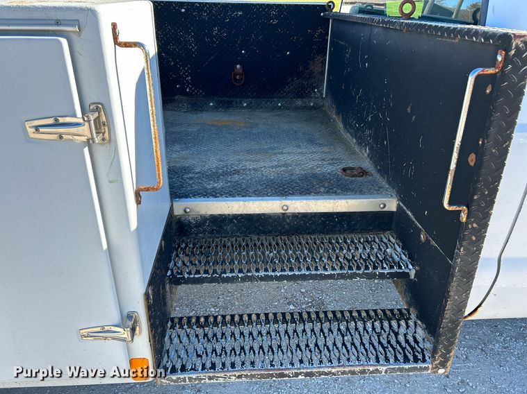 image for item NR9423 2007 Ford F550 Super Duty XL  utility / service truck