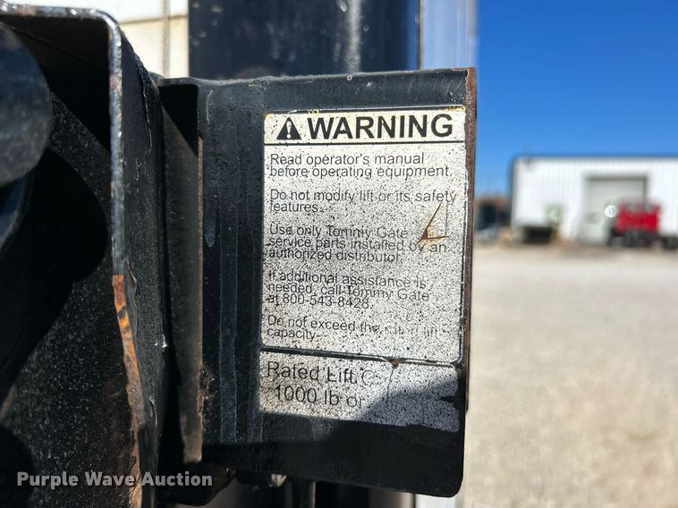 image for item NR9424 2007 Chevrolet Express 3500  box truck