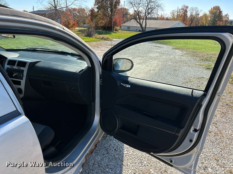 image for item NR9425 2009 Dodge Caliber SXT