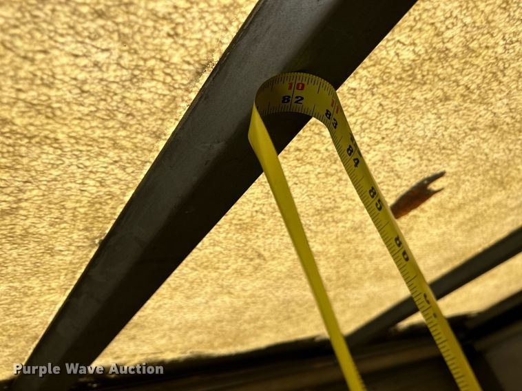 image for item NR9428 2005 Freightliner MT45  delivery truck