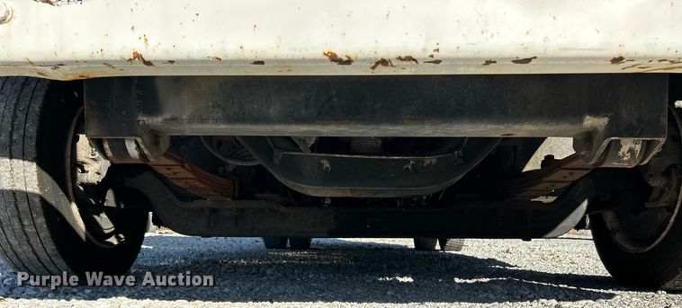 image for item NR9428 2005 Freightliner MT45  delivery truck